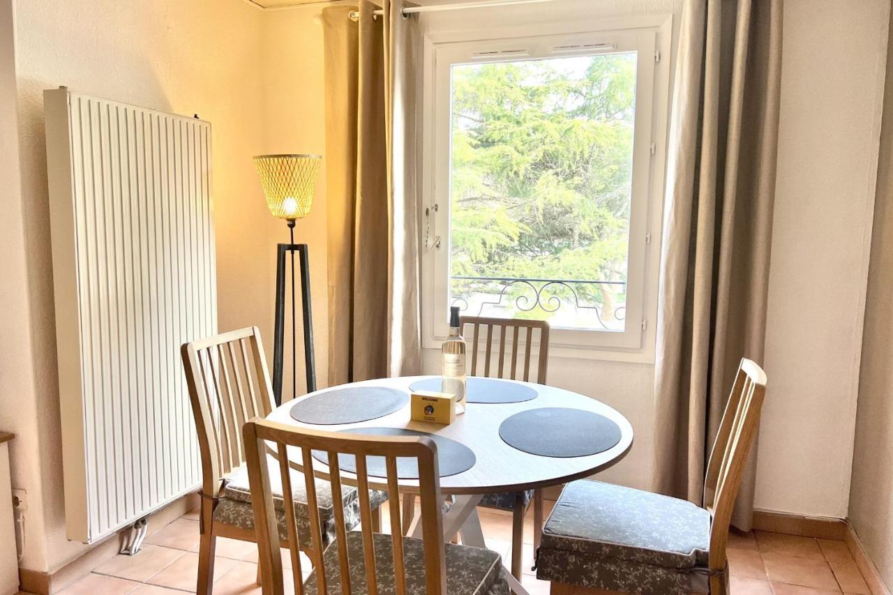Old-world Charm With Modern Comforts *