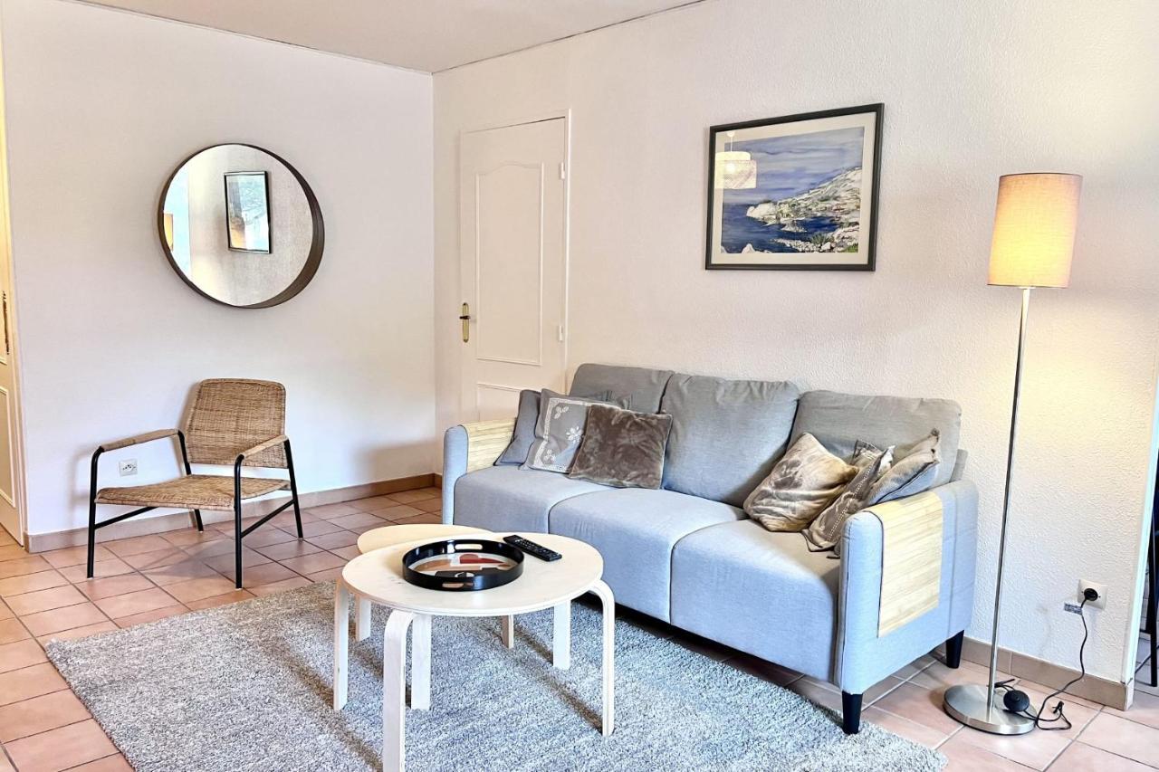 Appartement Old-world Charm With Modern Comforts